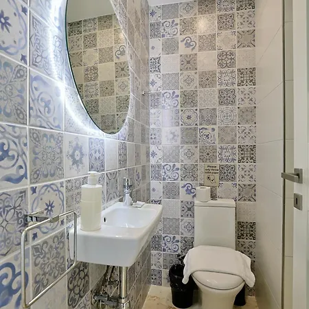 Spinola Bay Coastal Home11b *