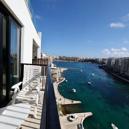 Spinola Bay Coastal Home11b *