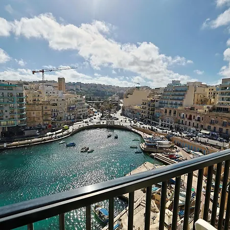 Spinola Bay Coastal Home11b *